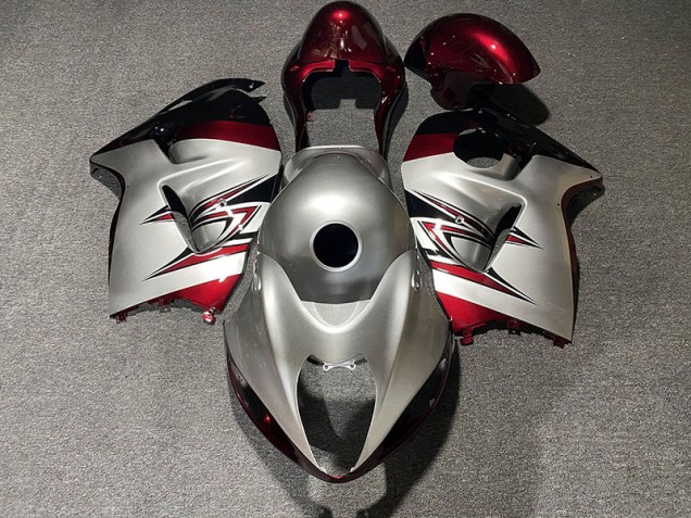 Plata Brillante & Rojo Caramelo 97-07 Suzuki GSXR 1300 Carenados Moto Plata Brillante & Rojo Caramelo 97-07 Suzuki GSXR 1300 Carenados Moto